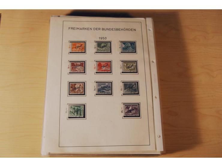 1849/2000, sehr umfangreiche und spezialisierte ungebrauchte/postfrische und gestempelte Sammlung mit vielen Briefen und etli