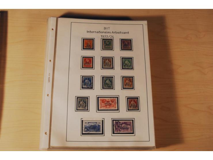 1849/2000, sehr umfangreiche und spezialisierte ungebrauchte/postfrische und gestempelte Sammlung mit vielen Briefen und etli