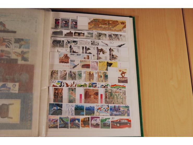 1949/99, postfrischer, ungebrauchter und gestempelter Posten mit etwas Gebieten, Markenheftchen, Belegen und Beilagen