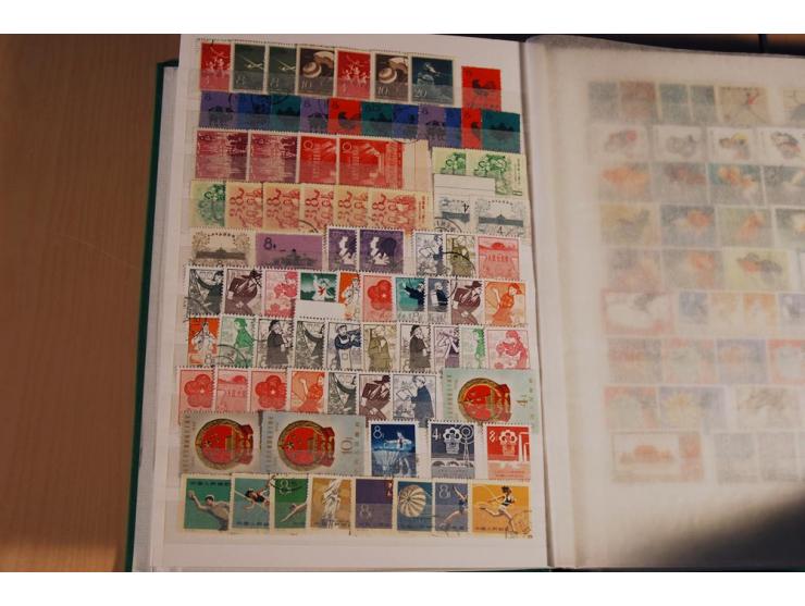 1949/99, postfrischer, ungebrauchter und gestempelter Posten mit etwas Gebieten, Markenheftchen, Belegen und Beilagen