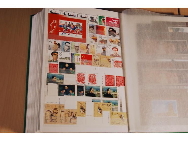 1949/99, postfrischer, ungebrauchter und gestempelter Posten mit etwas Gebieten, Markenheftchen, Belegen und Beilagen