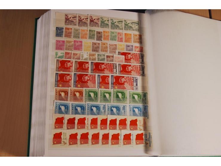 1949/99, postfrischer, ungebrauchter und gestempelter Posten mit etwas Gebieten, Markenheftchen, Belegen und Beilagen