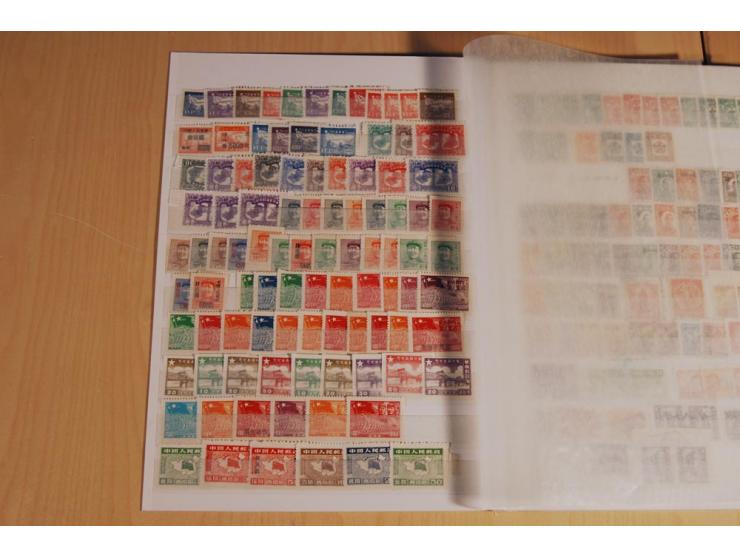 1949/99, postfrischer, ungebrauchter und gestempelter Posten mit etwas Gebieten, Markenheftchen, Belegen und Beilagen