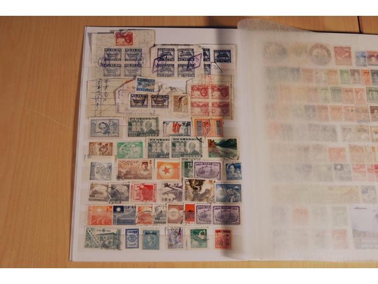 1949/99, postfrischer, ungebrauchter und gestempelter Posten mit etwas Gebieten, Markenheftchen, Belegen und Beilagen