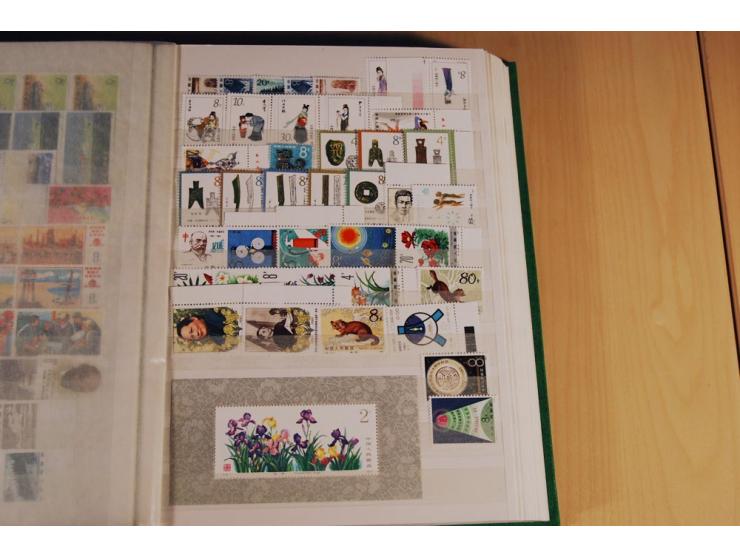 1949/99, postfrischer, ungebrauchter und gestempelter Posten mit etwas Gebieten, Markenheftchen, Belegen und Beilagen