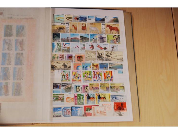 1949/99 (ca.), ungebrauchte, postfrische und gestempelte Zusammenstellung mit etwas Gebieten und  Taiwan sowie ca. 170 Briefe