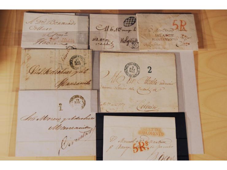 1830/70 (ca.) rund 220 markenlose Briefe, dabei Forwarding-Stempel, Taxstempel und -vermerke etc.