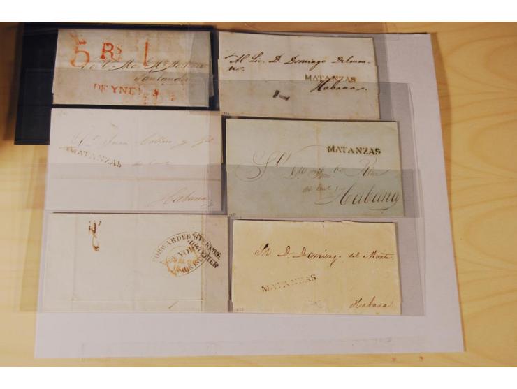 1830/70 (ca.) rund 220 markenlose Briefe, dabei Forwarding-Stempel, Taxstempel und -vermerke etc.