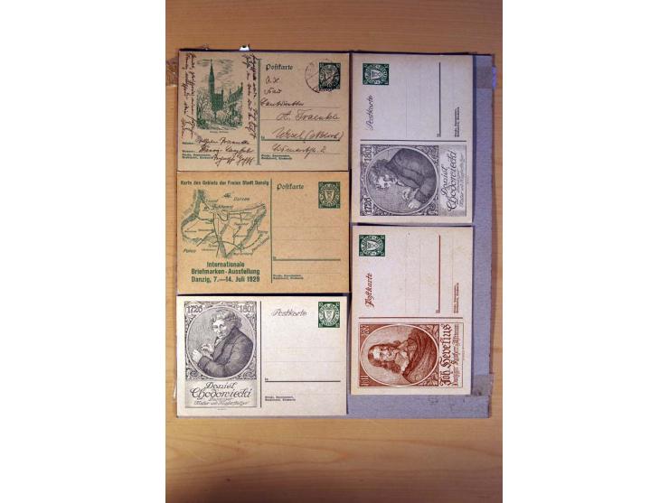 DEUTSCHE NEBENGEBIETE: 1920-45, kleine Sammlung mit Saar, Danzig, Abstimmungsgebiete und Besetzung I./II. WK, meist ungebrauc