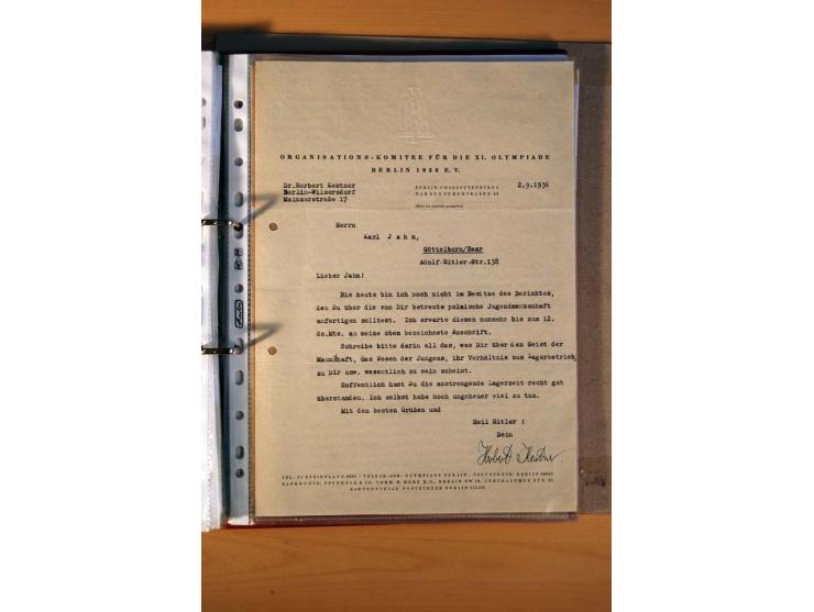 1936, BERLIN: Interessante Dokumentation eines Teilnehmers des Internationalen Jugendzeltlager während der Olympischen Spiele
