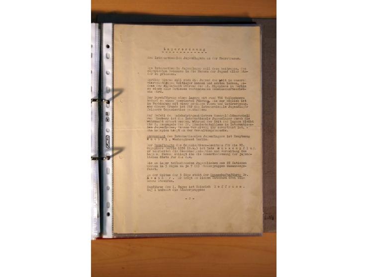 1936, BERLIN: Interessante Dokumentation eines Teilnehmers des Internationalen Jugendzeltlager während der Olympischen Spiele