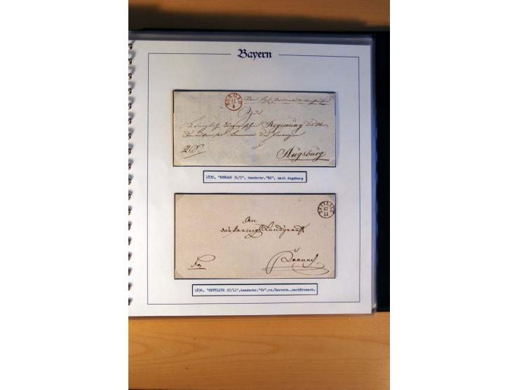 1569/1840 (ca.), fünfbändige postgeschichtliche Sammlung mit vielen seltenen Belegen, dabei gute 'adelige' Stempel wie z. B. 