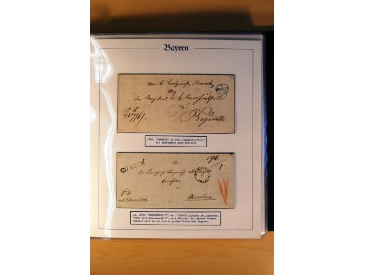 1569/1840 (ca.), fünfbändige postgeschichtliche Sammlung mit vielen seltenen Belegen, dabei gute 'adelige' Stempel wie z. B. 