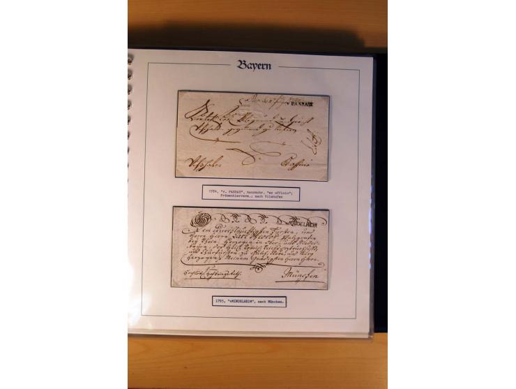 1569/1840 (ca.), fünfbändige postgeschichtliche Sammlung mit vielen seltenen Belegen, dabei gute 'adelige' Stempel wie z. B. 