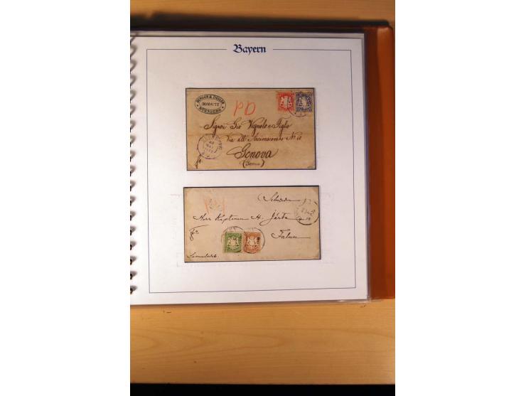 1870/75, zweibändige Spezialsammlung der gezähnten Wappenausgaben in Kreuzerwährung, gestempelt und überwiegend auf Briefen g