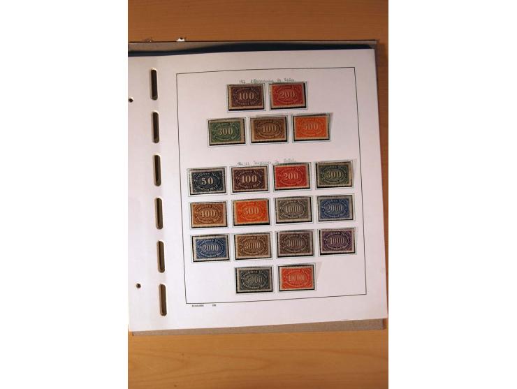 1872/1923, ungebrauchte Sammlung mit einigen postfrischen incl. Dienst, dazu etliche Ganzsachen, Brustschilde teils kein Orig