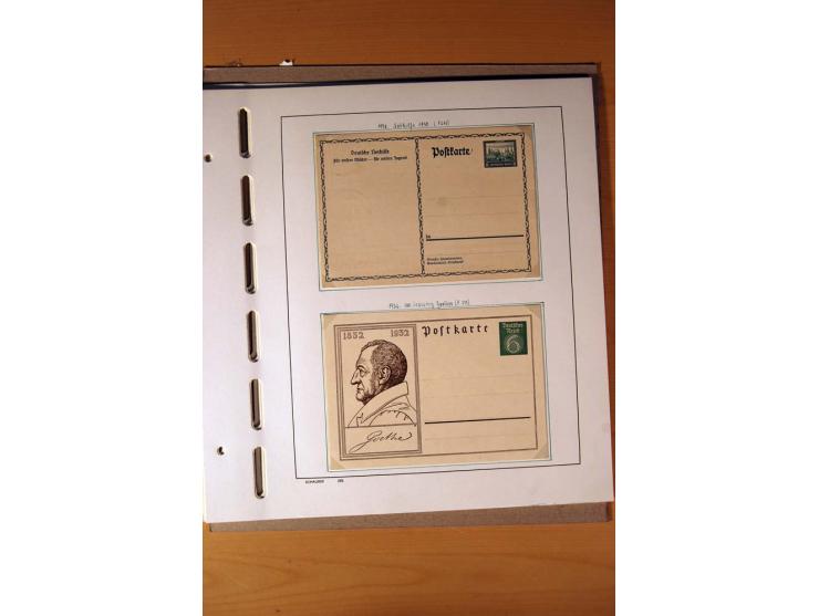1872/1923, ungebrauchte Sammlung mit einigen postfrischen incl. Dienst, dazu etliche Ganzsachen, Brustschilde teils kein Orig