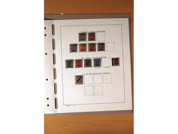 1872/1923, ungebrauchte Sammlung mit einigen postfrischen incl. Dienst, dazu etliche Ganzsachen, Brustschilde teils kein Orig