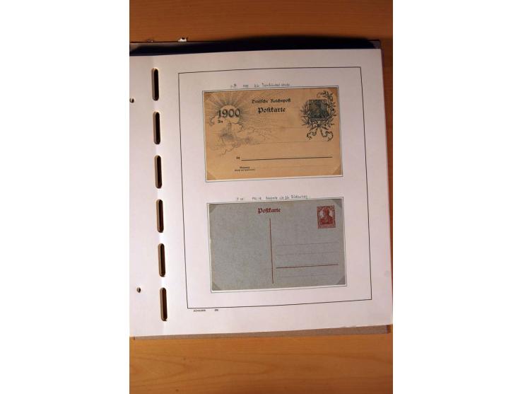 1872/1923, ungebrauchte Sammlung mit einigen postfrischen incl. Dienst, dazu etliche Ganzsachen, Brustschilde teils kein Orig