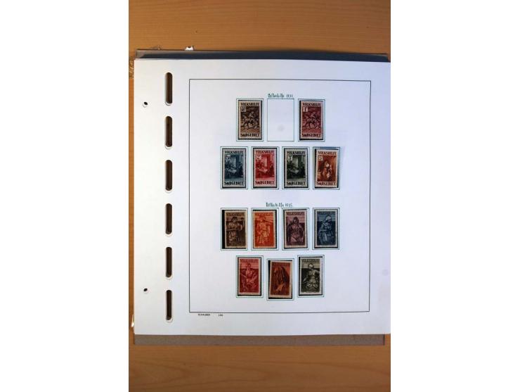 1920/59, ungebrauchte und bis auf Mi.-Nr. 18-31, 128-34 und wenige weitere kpl. Sammlung incl. Dienst