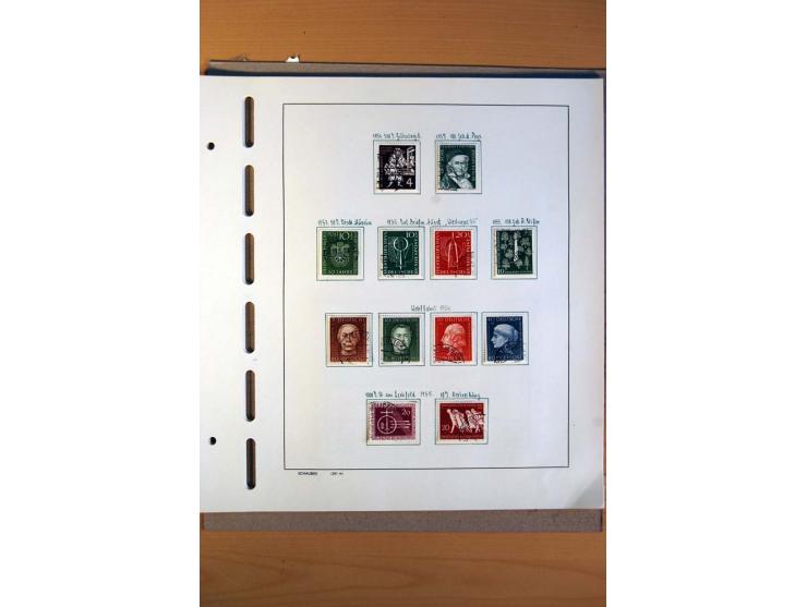 1945/80, ungebrauchter, postfrischer und gestempelter Posten mit Sammlungen Gemeinschaftsausgaben, Französische Zone, Bizone 