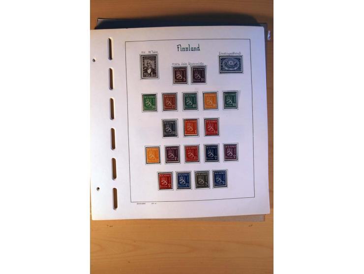 1856/1976, gestempelte kpl. Sammlung mit einer Vielzahl von Unternummern wie Zähnungen, Farben etc., dabei u.a. Mi.-Nr. 1I mi