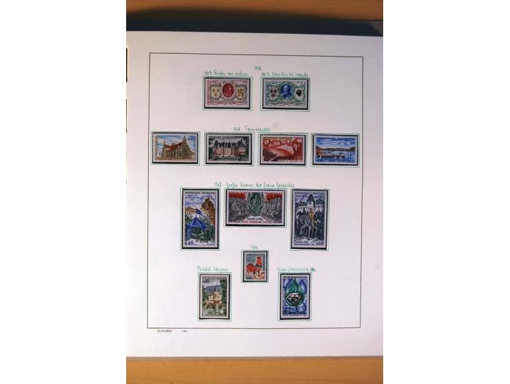 1900/75, ungebrauchte und postfrische Sammlung mit vielen besseren Werten, dabei Mi.-Nr. 96-100, 152, 220-21,  239, 241-42, 2