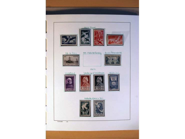 1900/75, ungebrauchte und postfrische Sammlung mit vielen besseren Werten, dabei Mi.-Nr. 96-100, 152, 220-21,  239, 241-42, 2
