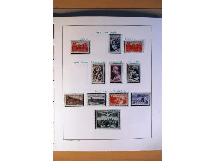 1900/75, ungebrauchte und postfrische Sammlung mit vielen besseren Werten, dabei Mi.-Nr. 96-100, 152, 220-21,  239, 241-42, 2