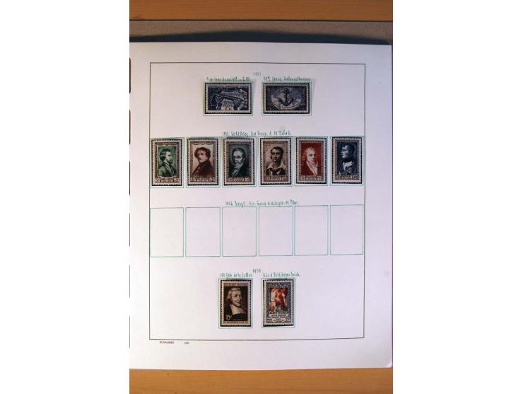 1900/75, ungebrauchte und postfrische Sammlung mit vielen besseren Werten, dabei Mi.-Nr. 96-100, 152, 220-21,  239, 241-42, 2