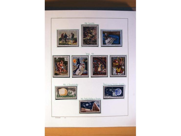 1900/75, ungebrauchte und postfrische Sammlung mit vielen besseren Werten, dabei Mi.-Nr. 96-100, 152, 220-21,  239, 241-42, 2