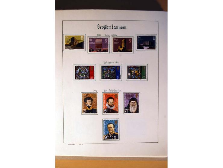 1840/1974, sehr schöne gestempelte Sammlung, differenziert nach Farben, Zähnungen und Platten, dabei viele bessere Werte z.B.