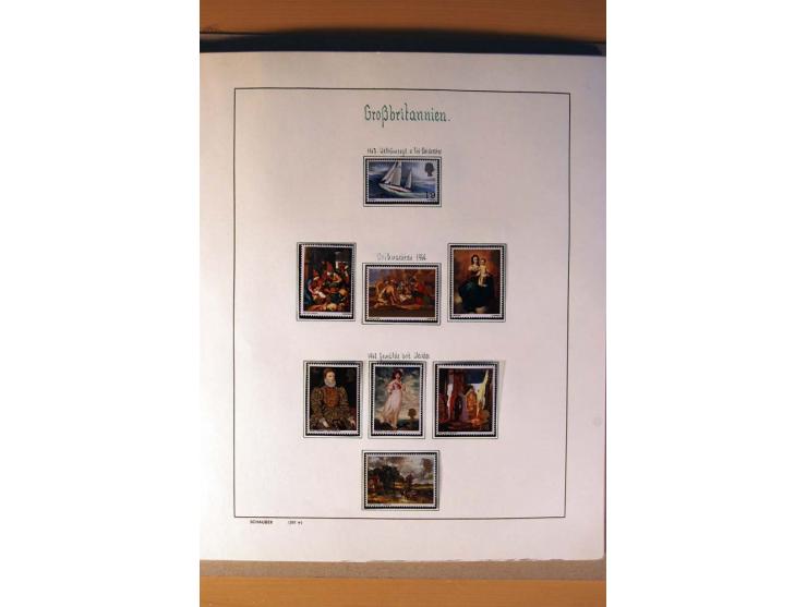 1840/1974, sehr schöne gestempelte Sammlung, differenziert nach Farben, Zähnungen und Platten, dabei viele bessere Werte z.B.