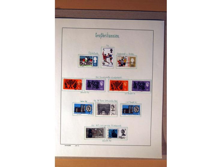 1840/1974, sehr schöne gestempelte Sammlung, differenziert nach Farben, Zähnungen und Platten, dabei viele bessere Werte z.B.
