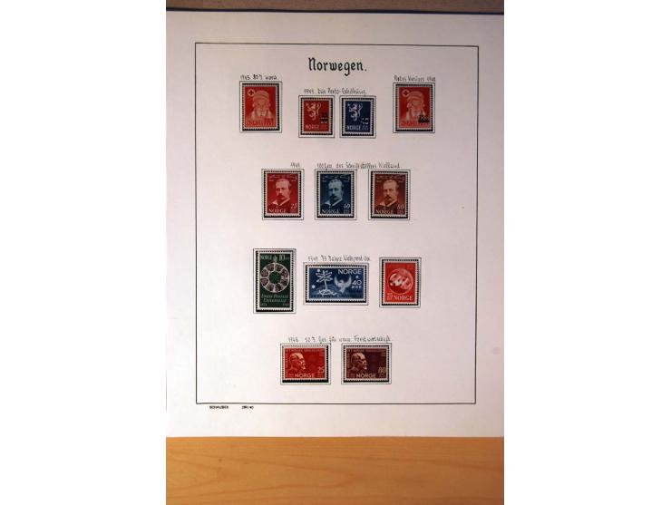 1855/1976, gestempelte überkpl. Sammlung mit Dienst- und Portomarken, u.a. Mi.-Nr. 1 mit Rost-, Orts- und Nummernstempel, daz