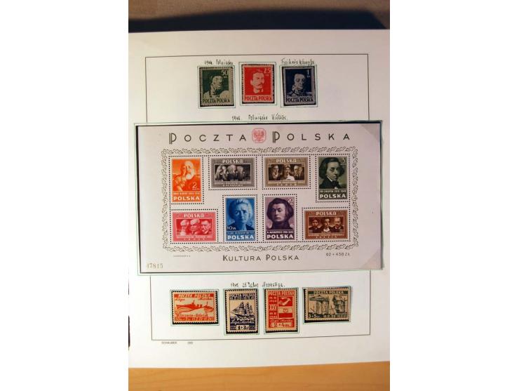 1860/1967, anfangs gestempelte, später auch ungebrauchte/postfrische Sammlung mit vielen besseren Werten dabei Mi.-Nr. 1, 380
