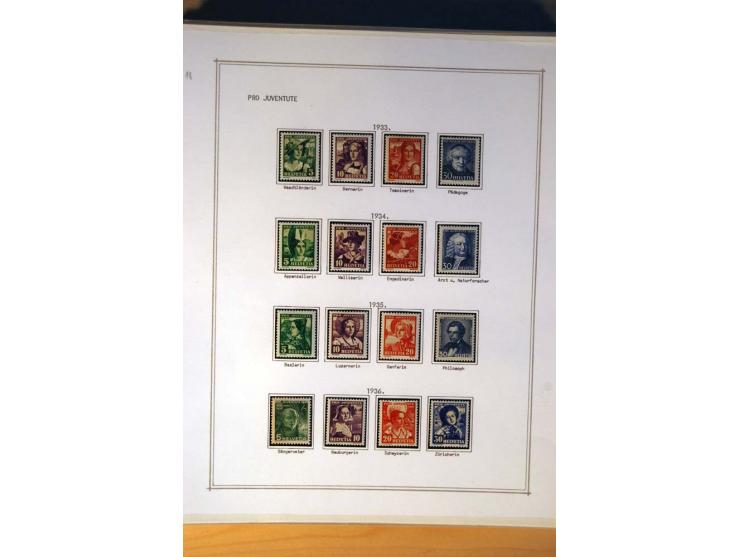 1881/1967, ungebrauchte und weitgehend kpl. bis überkpl. Sammlung mit Zusammendrucken und (bis auf Bl.1) allen Blocks