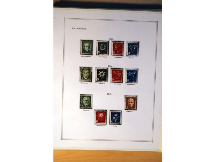 1881/1967, ungebrauchte und weitgehend kpl. bis überkpl. Sammlung mit Zusammendrucken und (bis auf Bl.1) allen Blocks