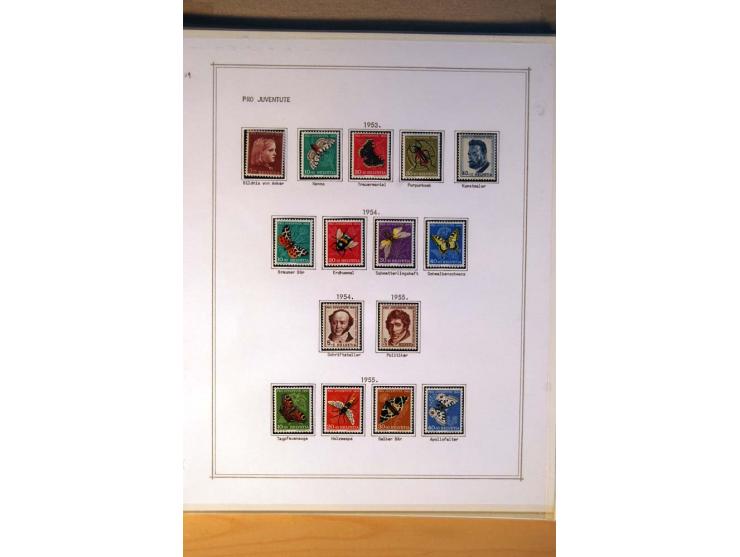 1881/1967, ungebrauchte und weitgehend kpl. bis überkpl. Sammlung mit Zusammendrucken und (bis auf Bl.1) allen Blocks