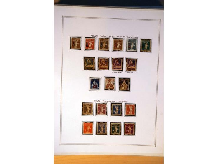 1881/1967, ungebrauchte und weitgehend kpl. bis überkpl. Sammlung mit Zusammendrucken und (bis auf Bl.1) allen Blocks