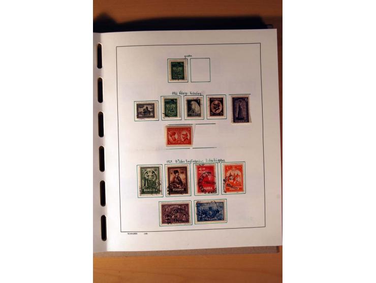 1865/1977, umfangreiche vorwiegend ungebrauchte und gestempelte Sammlung Estland, Lettland und Litauen, Tschechoslowakei, Rum