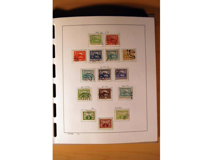 1865/1977, umfangreiche vorwiegend ungebrauchte und gestempelte Sammlung Estland, Lettland und Litauen, Tschechoslowakei, Rum