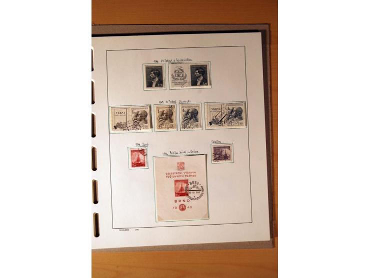1865/1977, umfangreiche vorwiegend ungebrauchte und gestempelte Sammlung Estland, Lettland und Litauen, Tschechoslowakei, Rum