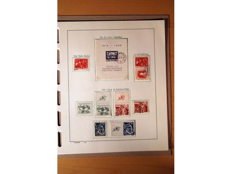 1865/1977, umfangreiche vorwiegend ungebrauchte und gestempelte Sammlung Estland, Lettland und Litauen, Tschechoslowakei, Rum