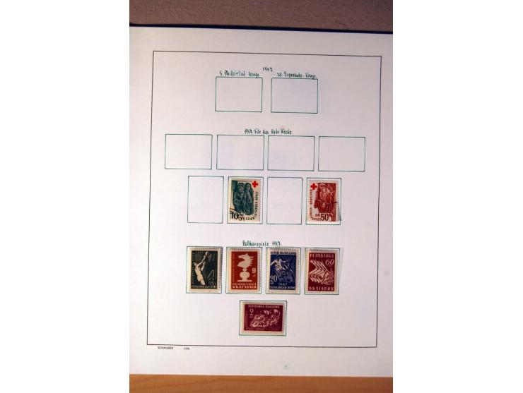 1865/1977, umfangreiche vorwiegend ungebrauchte und gestempelte Sammlung Estland, Lettland und Litauen, Tschechoslowakei, Rum