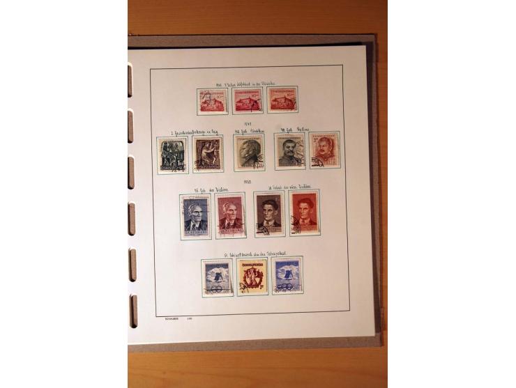 1865/1977, umfangreiche vorwiegend ungebrauchte und gestempelte Sammlung Estland, Lettland und Litauen, Tschechoslowakei, Rum