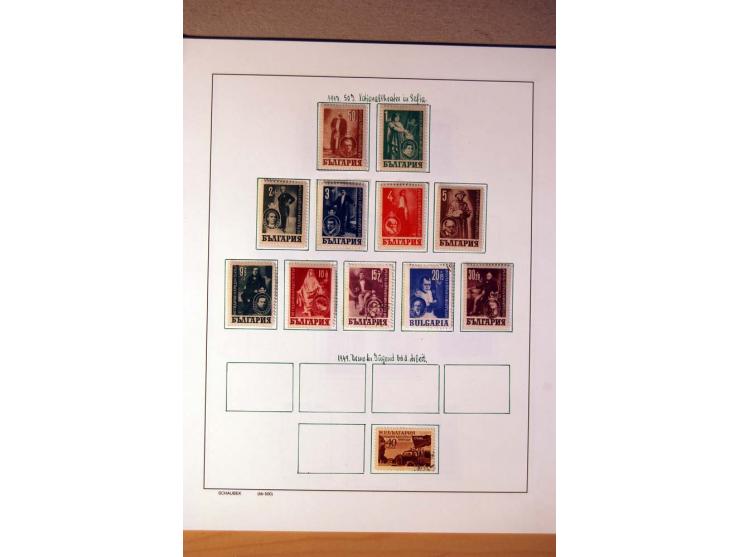 1865/1977, umfangreiche vorwiegend ungebrauchte und gestempelte Sammlung Estland, Lettland und Litauen, Tschechoslowakei, Rum