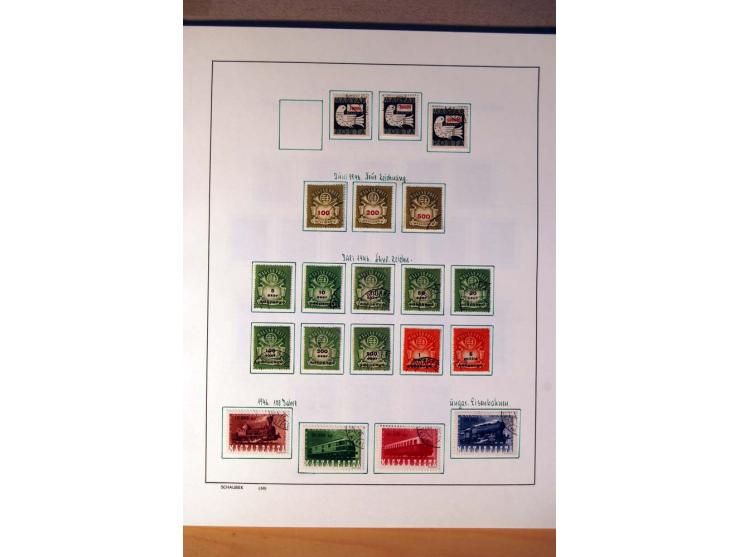 1865/1977, umfangreiche vorwiegend ungebrauchte und gestempelte Sammlung Estland, Lettland und Litauen, Tschechoslowakei, Rum