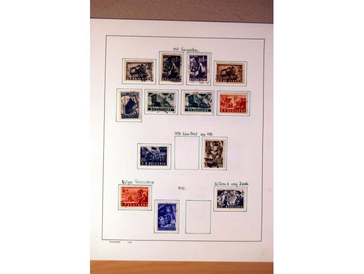 1865/1977, umfangreiche vorwiegend ungebrauchte und gestempelte Sammlung Estland, Lettland und Litauen, Tschechoslowakei, Rum