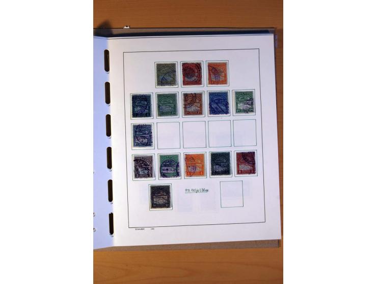 1858/1975, vorwiegend gestempelte Sammlung Ecuador, Kolumbien, Paraguay, Peru, Uruguay und Venezuela, dabei etliche bessere W